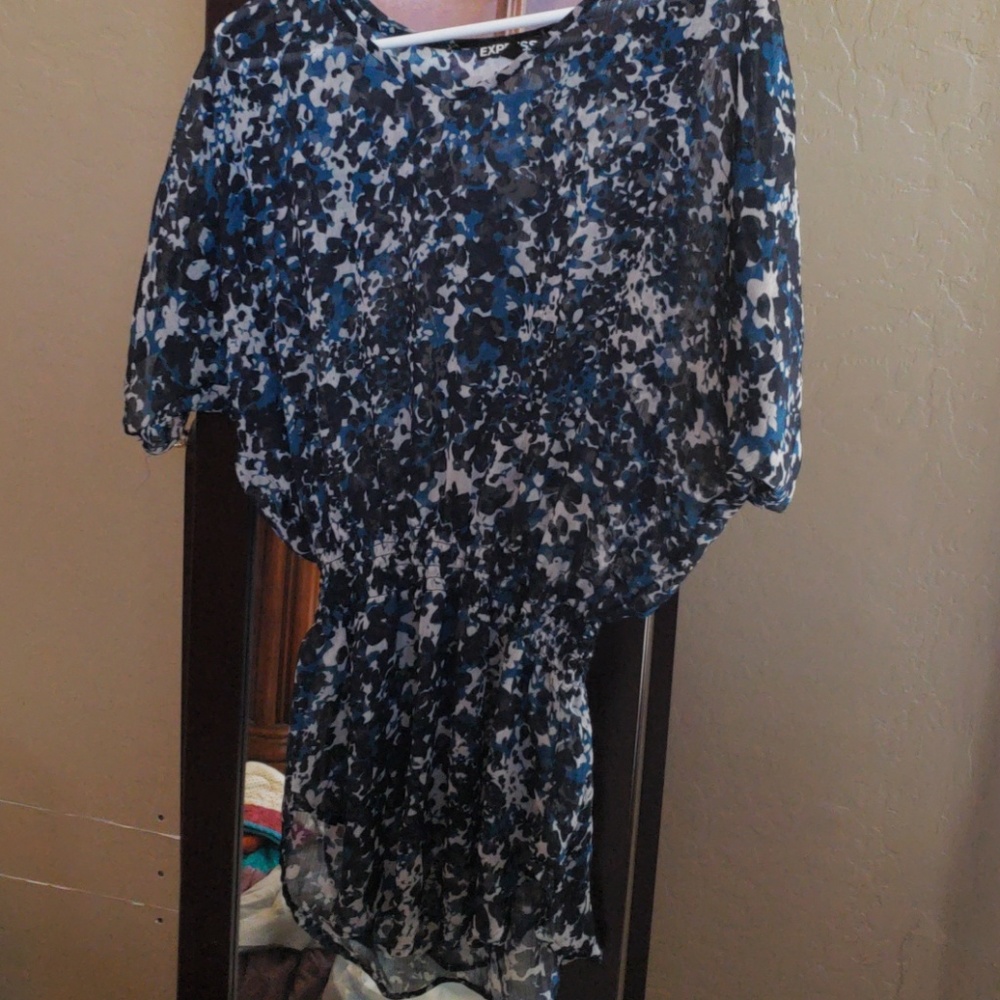 Express short sleeve tunic